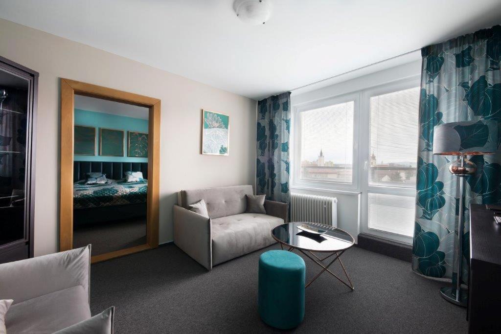 Hotel Zlaty Byk Rimavská Sobota Esterno foto